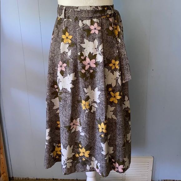 Banana Republic Dresses & Skirts - Banana Republic Skirt